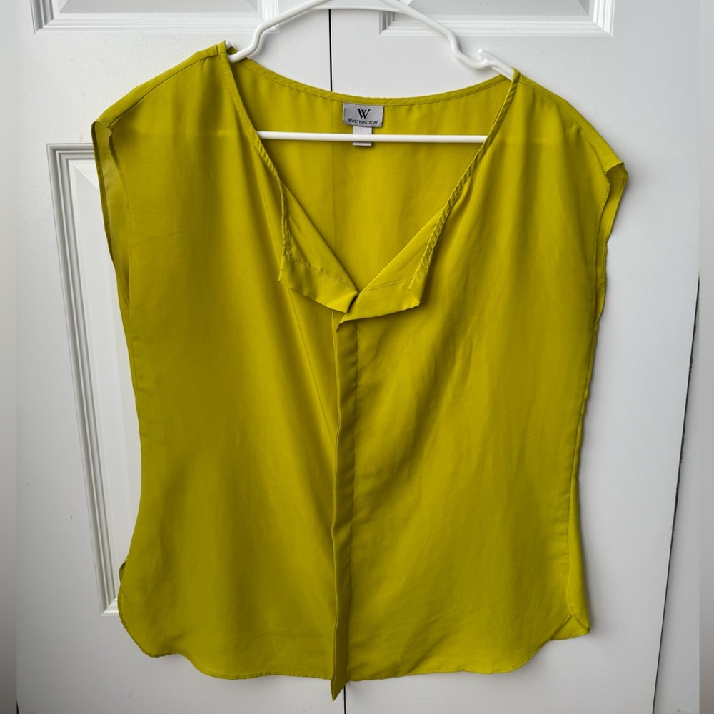 Lime green top